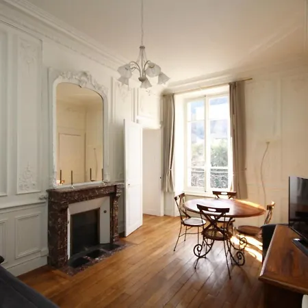 T2 Au Mont-dore, 4 Pers, Vue Montagne - Fr-1-608-108 * Le Mont-Dore